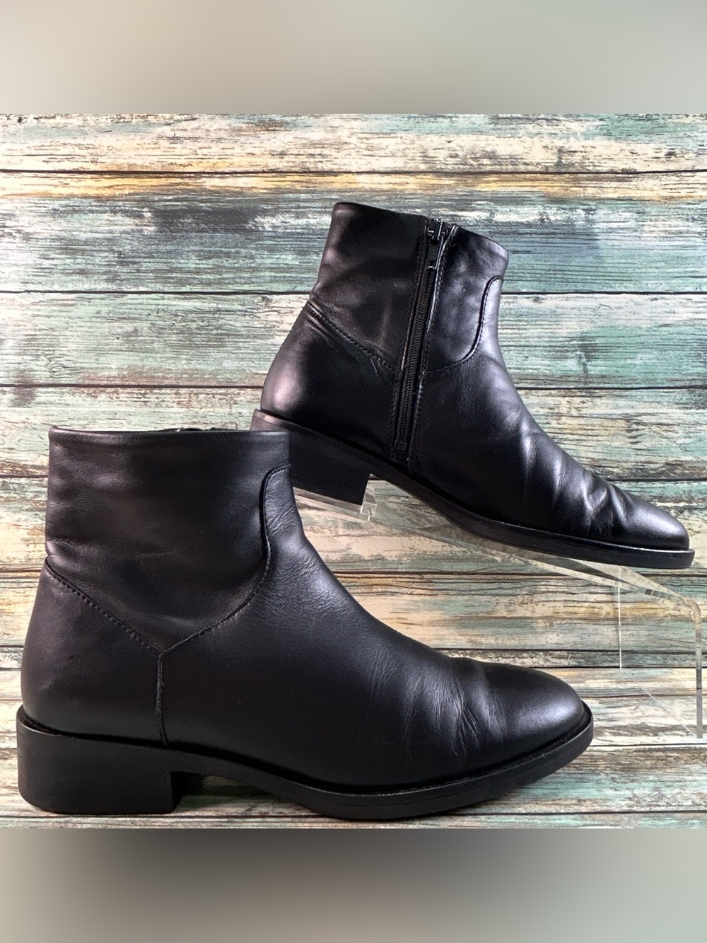 Clarks Pure Rose Ankle Boots Womens Size 6.5M Soft Black Leather Zip Up